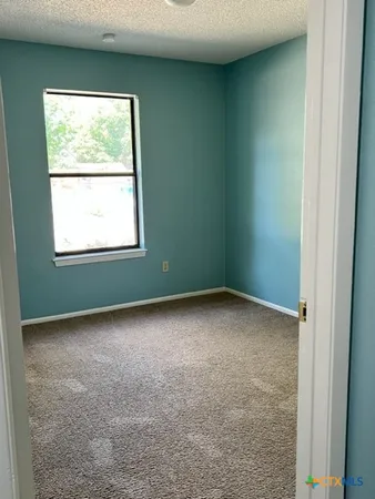 $1,800 | 1302 South Mesquite Avenue, New Braunfels, TX 78130