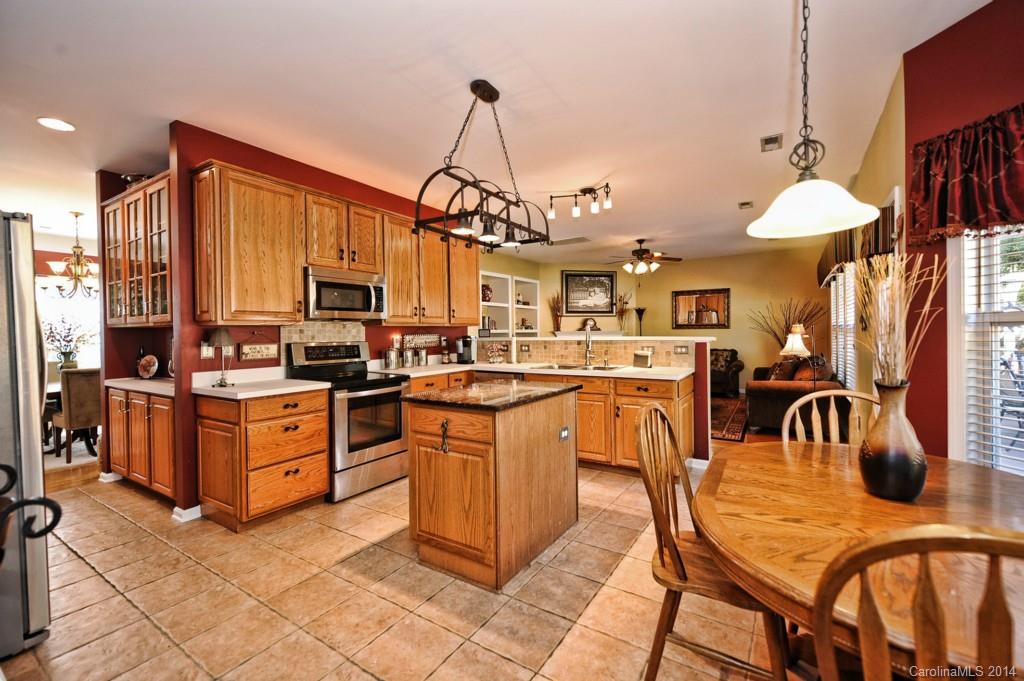 9403 Culcairn Road Huntersville, NC 28078 - Photo 11 of 24 Gallery Image 11