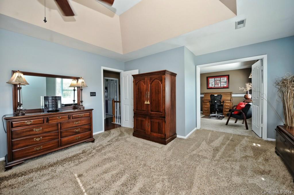 9403 Culcairn Road Huntersville, NC 28078 - Photo 15 of 24 Gallery Image 15