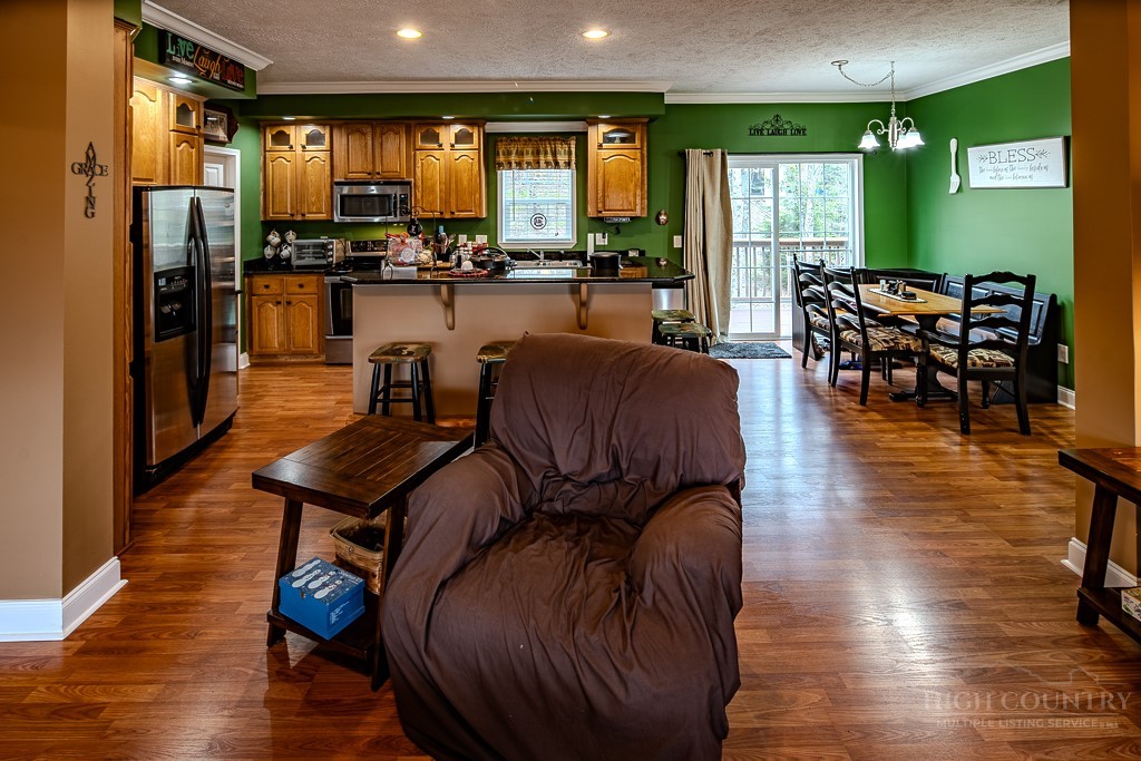 110 Greenbriar Road Beech Mountain, NC 28604 - Photo 4 of 49