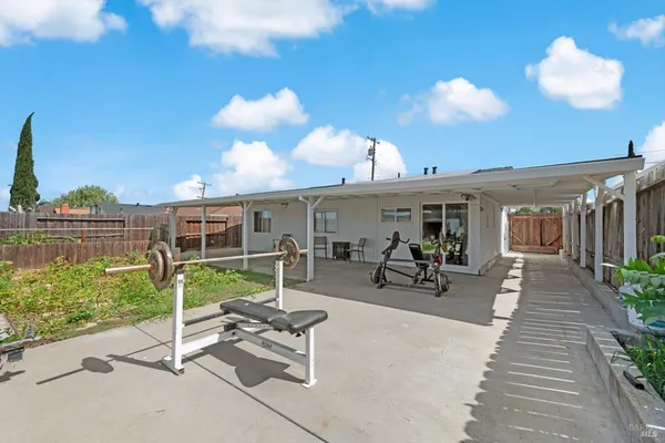 $450,000 | 19 Wharf Drive, Pittsburg, CA 94565