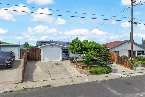 $450,000 | 19 Wharf Drive, Pittsburg, CA 94565