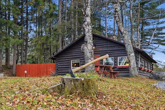 $409,000 | 442 Norway Center Road, Norway, ME 04268