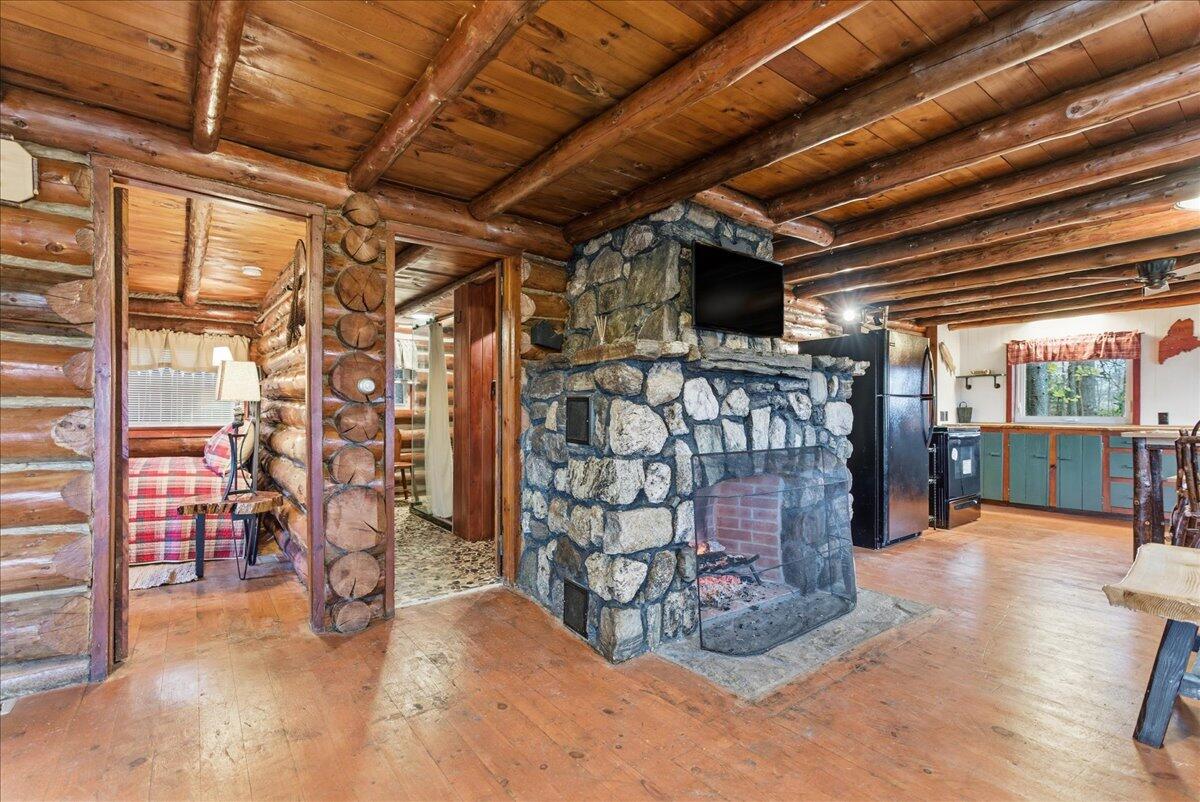 442 Norway Center Road Norway, ME 04268 - Photo 20 of 43 Living Space