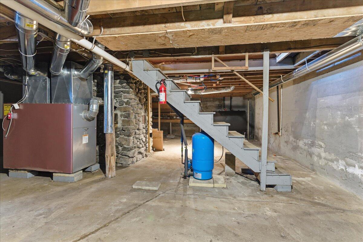 442 Norway Center Road Norway, ME 04268 - Photo 38 of 43 Basement