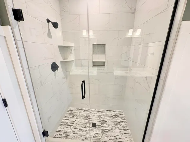 $714,900 | 8047 Erie Drive Southwest, Byron Center, MI 49315