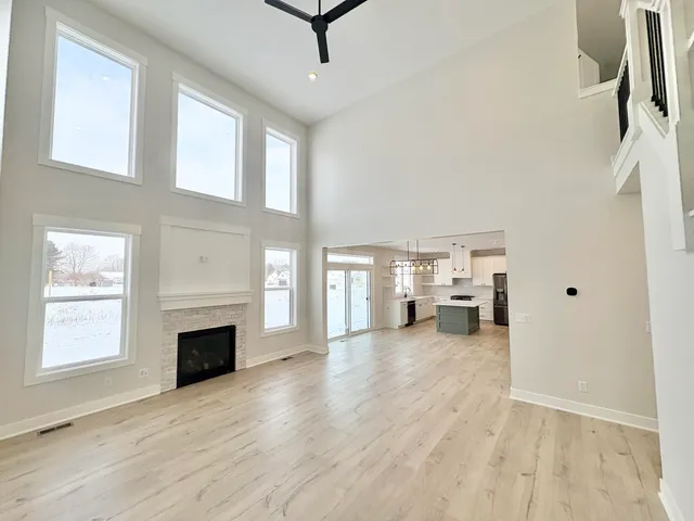 $714,900 | 8047 Erie Drive Southwest, Byron Center, MI 49315