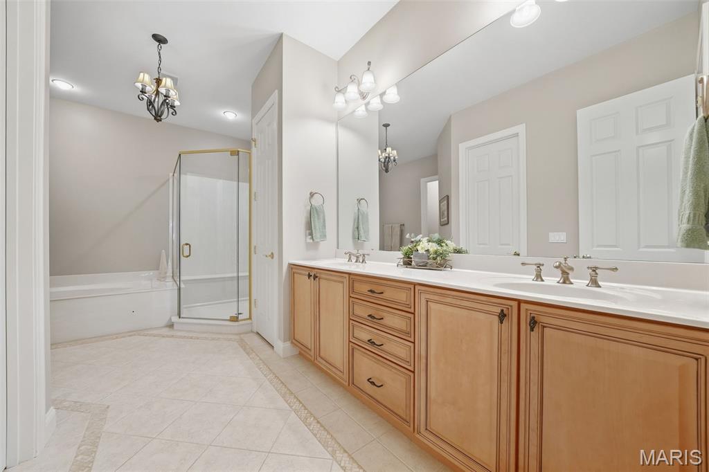 1931 Chesterfield Ridge Circle Chesterfield, MO 63017 - Photo 18 of 32 Gallery Image 18