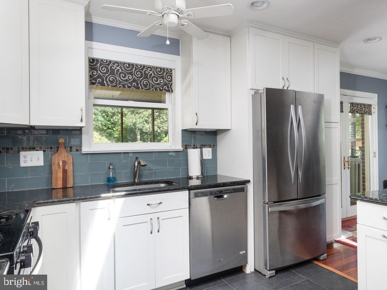 5223 Ravensworth Road Springfield, VA 22151 - Photo 14 of 31 Kitchen