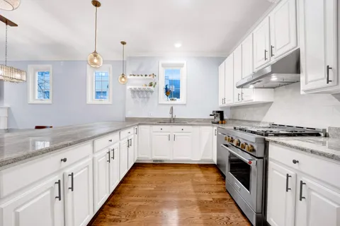 $670,000 | 1661 North Bell Avenue, Unit 2, Chicago, IL 60647