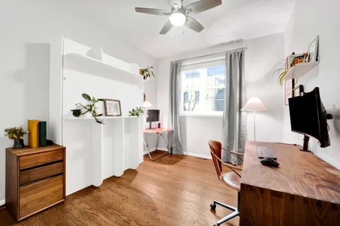 $670,000 | 1661 North Bell Avenue, Unit 2, Chicago, IL 60647