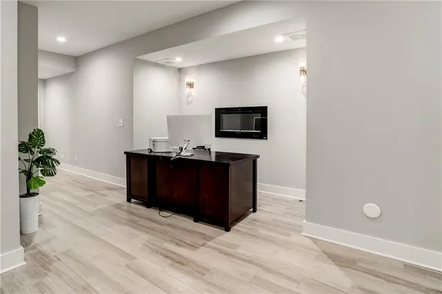 $739,000 | 18732 West 99th Street, Lenexa, KS 66220