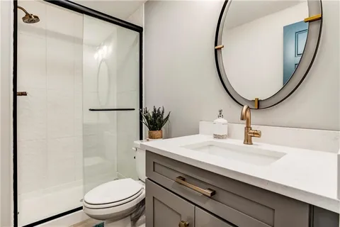 $739,000 | 18732 West 99th Street, Lenexa, KS 66220