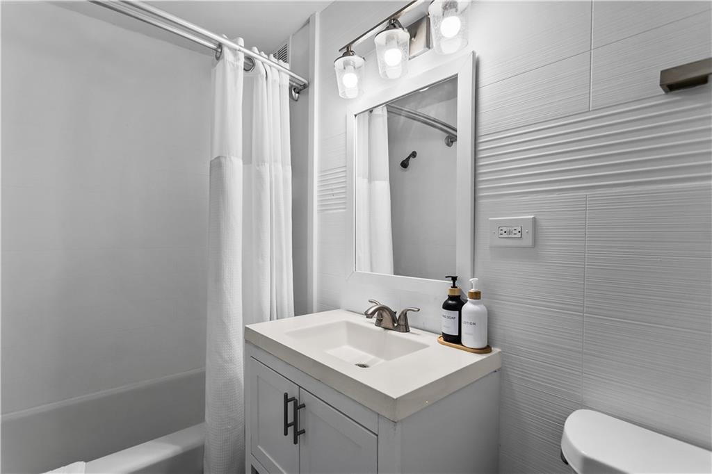 3645 Peachtree Road Northeast, Unit 111 Atlanta, GA 30319 - Photo 30 of 47