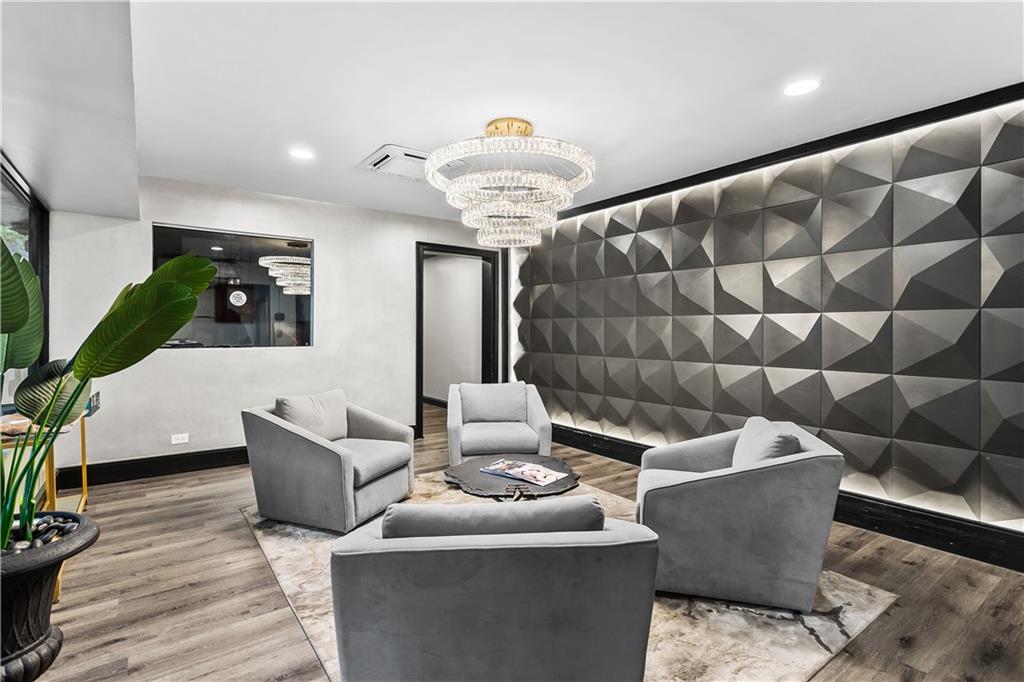 3645 Peachtree Road Northeast, Unit 111 Atlanta, GA 30319 - Photo 34 of 47