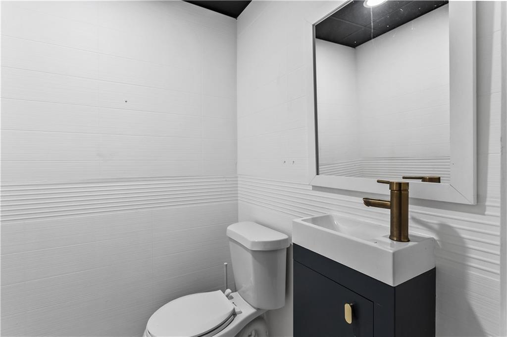 3645 Peachtree Road Northeast, Unit 111 Atlanta, GA 30319 - Photo 39 of 47