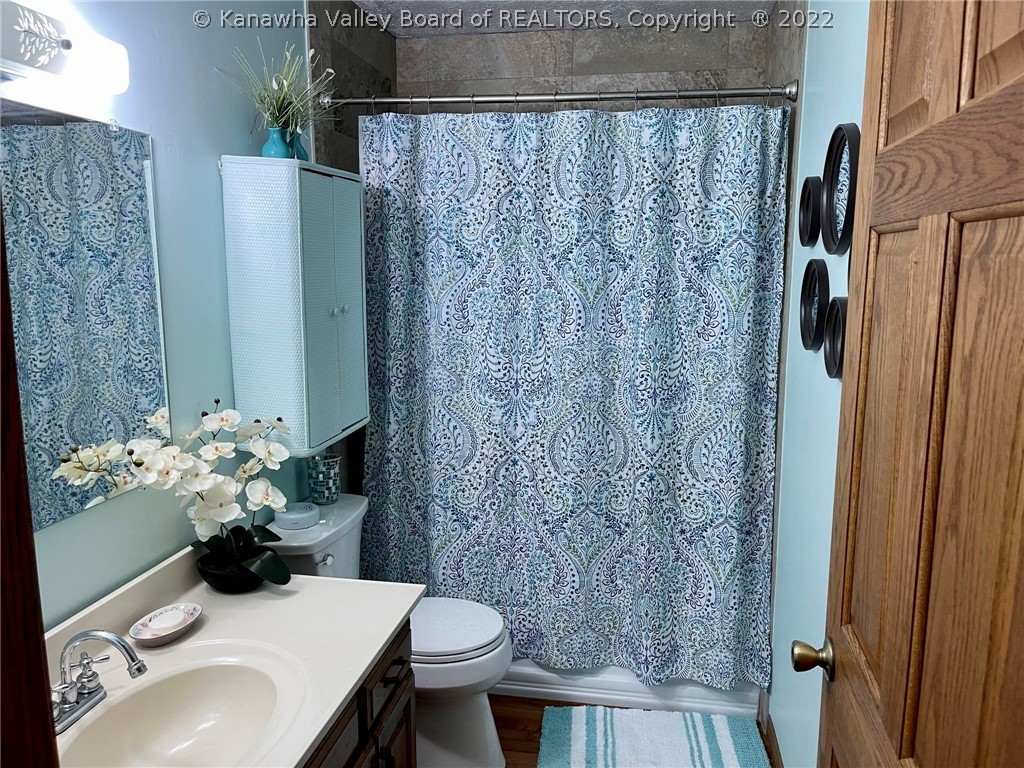616 Hidden Valley Road Chapmanville, WV 25508 - Photo 10 of 38 Gallery Image 10