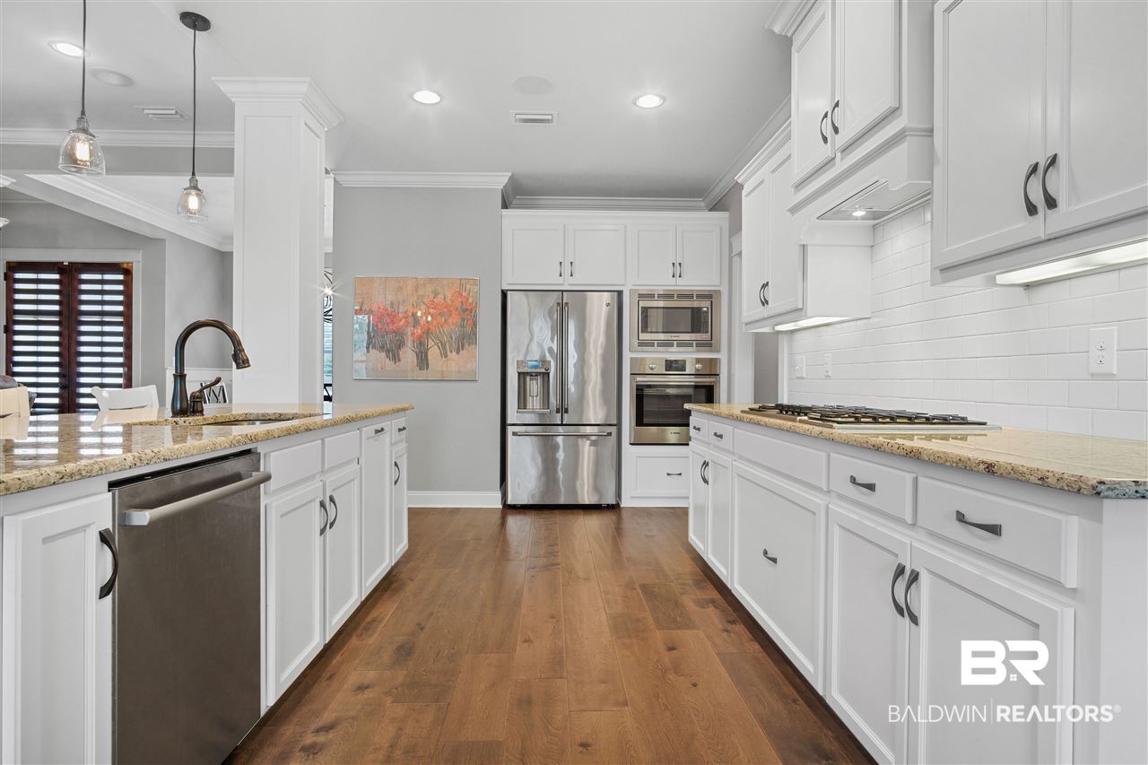 27554 Red Eagle Drive Daphne, AL 36526 - Photo 11 of 46 Wall oven and microwave