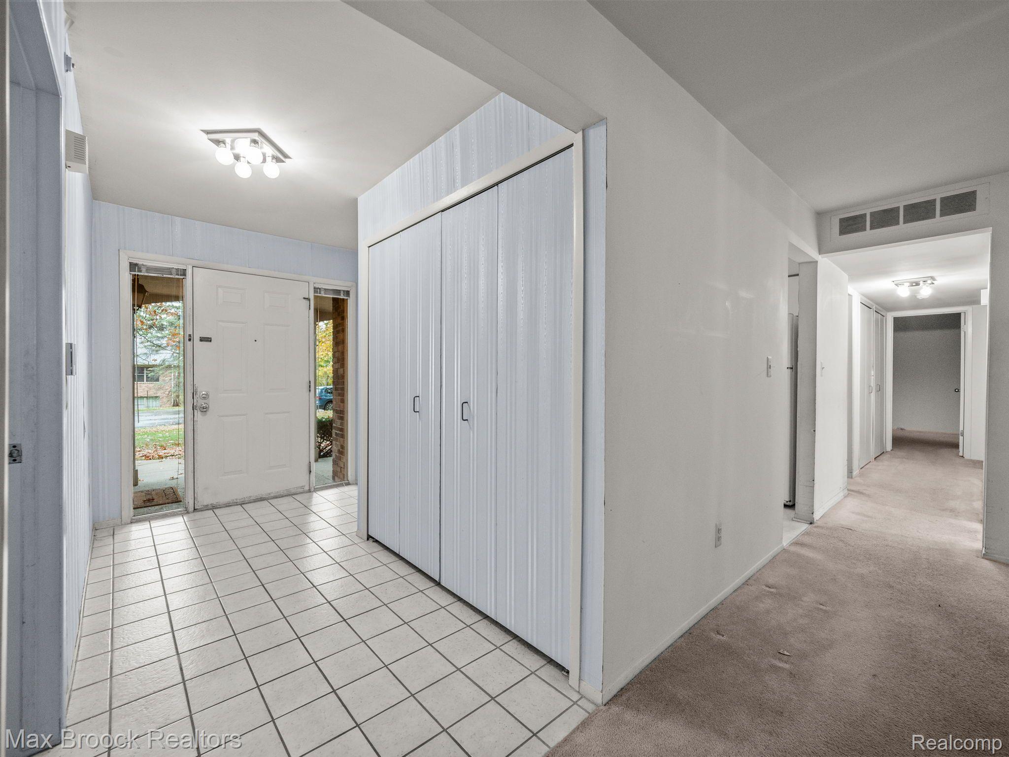 29736 Pine Ridge Circle Farmington, MI 48331 - Photo 6 of 29