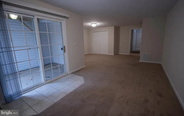 a view of empty room