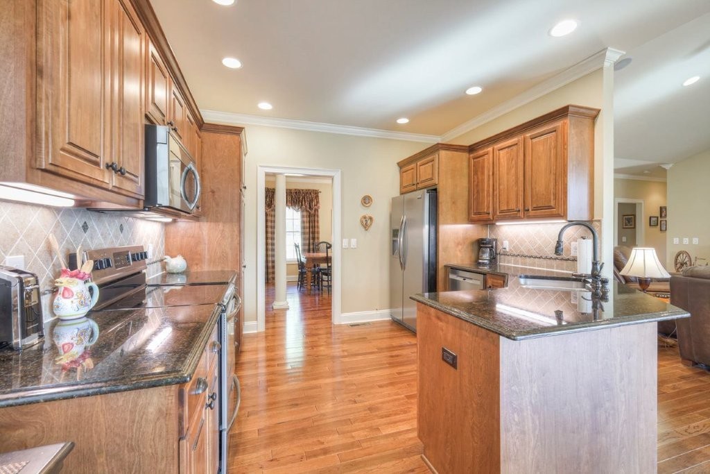 505 Burns Road Shelbyville, TN 37160 - Photo 3 of 85 Gallery Image 3