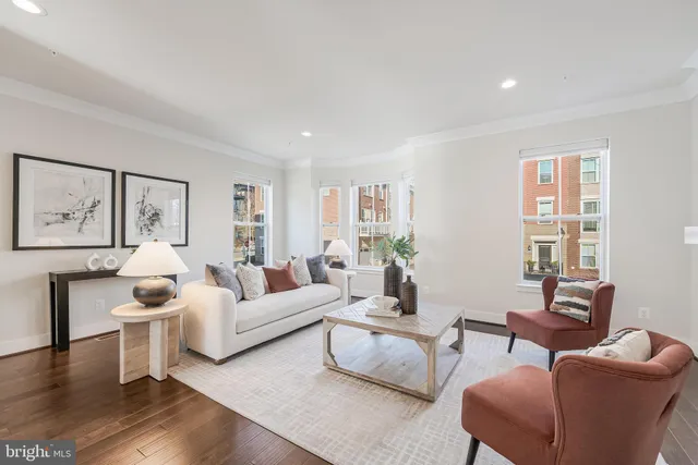 $1,100,000 | 11695 Sunrise Square Place, Reston, VA 20191