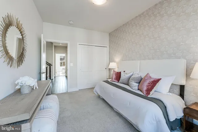 $1,100,000 | 11695 Sunrise Square Place, Reston, VA 20191