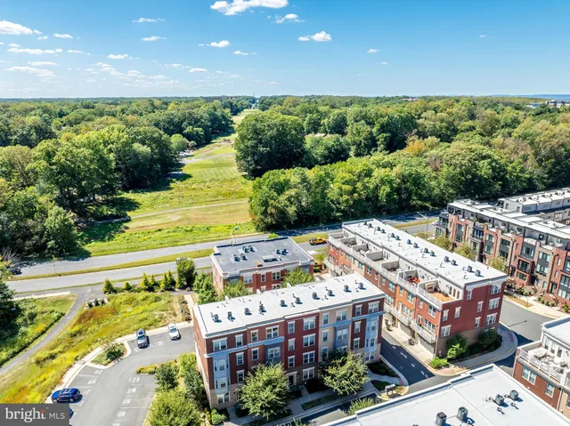 $1,100,000 | 11695 Sunrise Square Place, Reston, VA 20191