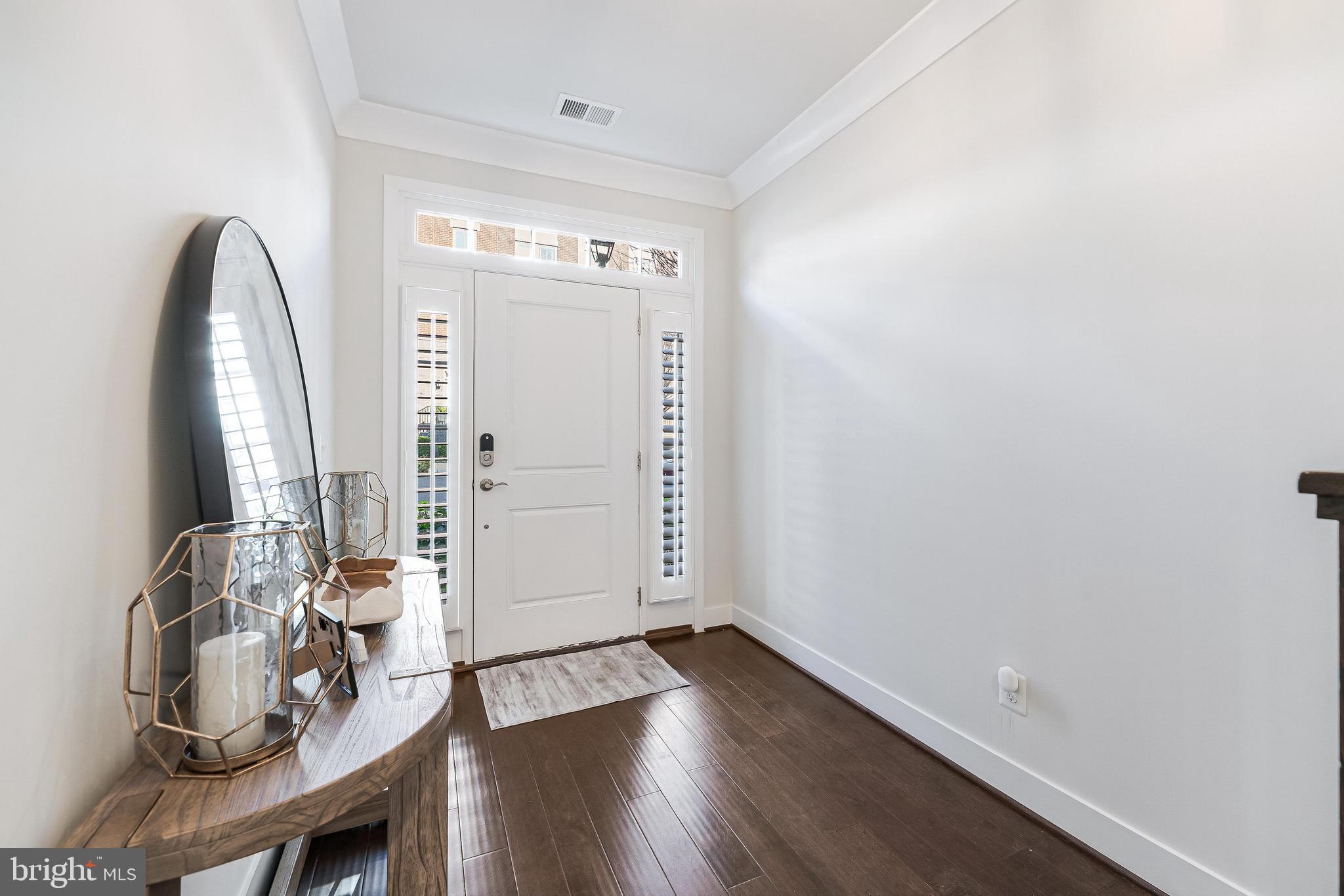 11695 Sunrise Square Place Reston, VA 20191 - Photo 8 of 72