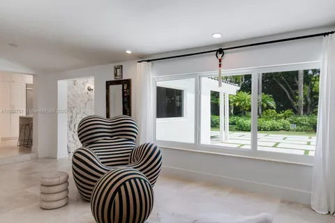 $3,890,000 | 6140 Southwest 121st Street, Pinecrest, FL 33156