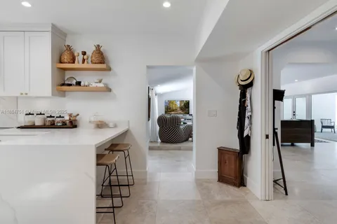 $3,890,000 | 6140 Southwest 121st Street, Pinecrest, FL 33156