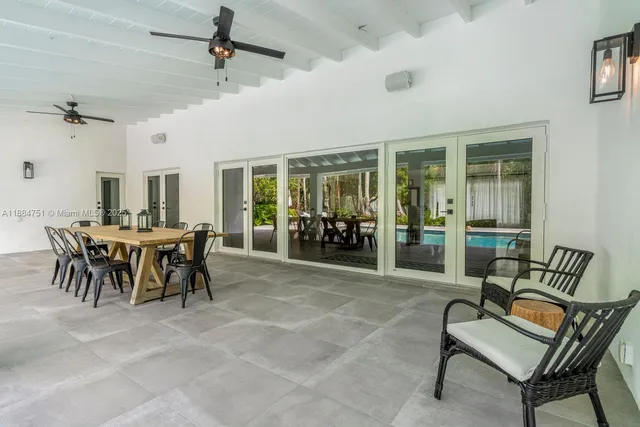 $3,890,000 | 6140 Southwest 121st Street, Pinecrest, FL 33156