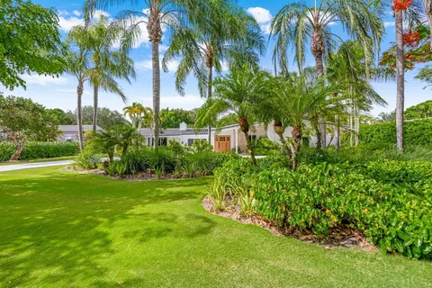 $3,890,000 | 6140 Southwest 121st Street, Pinecrest, FL 33156