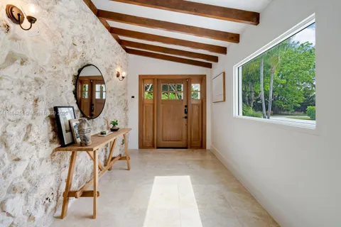 $3,890,000 | 6140 Southwest 121st Street, Pinecrest, FL 33156