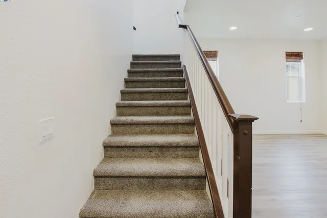 $549,000 | 941 Haycastle Court, Newman, CA 95360