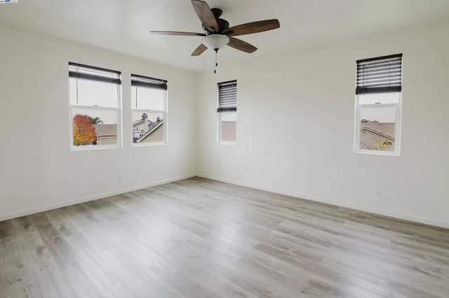 $549,000 | 941 Haycastle Court, Newman, CA 95360