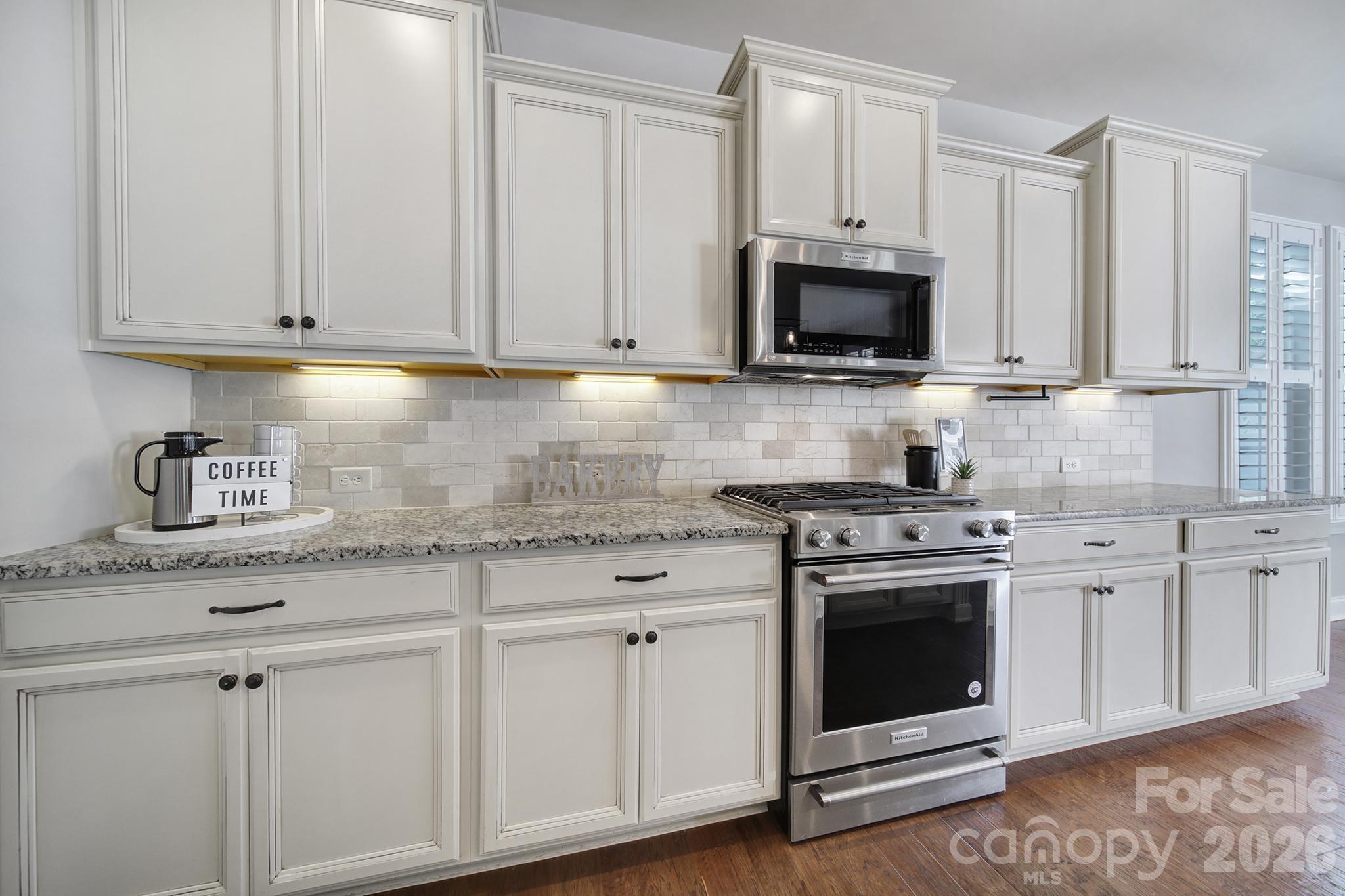 220 Helton Lane Fort Mill, SC 29708 - Photo 9 of 46 Gallery Image 9