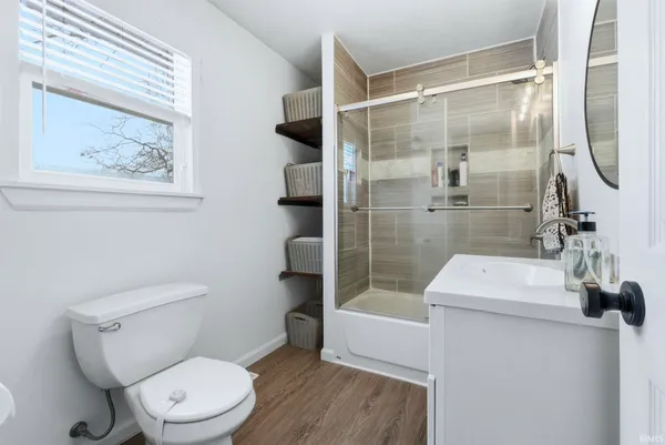 $220,000 | 11440 East 400 North, Grovertown, IN 46531