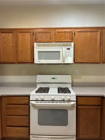 $450,000 | 26368 Arboretum Way, Murrieta, CA 92563