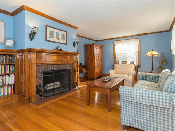 21 Badger Road Medford, MA 02155 - Photo 8 of 23 Gallery Image 8
