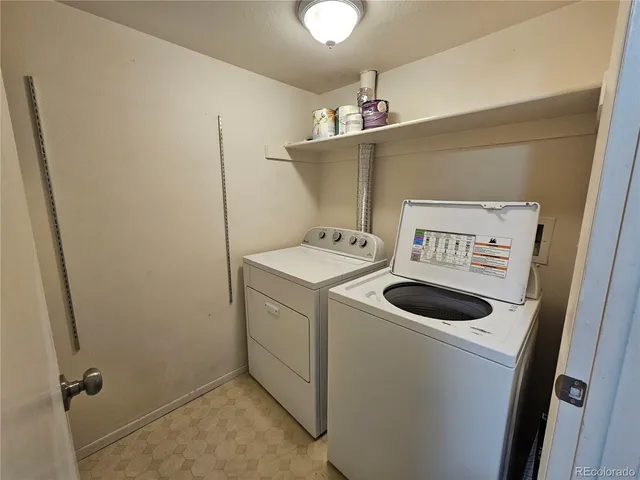 $1,395 | 144 West Rockrimmon Boulevard, Unit 203, Colorado Springs, CO 80919