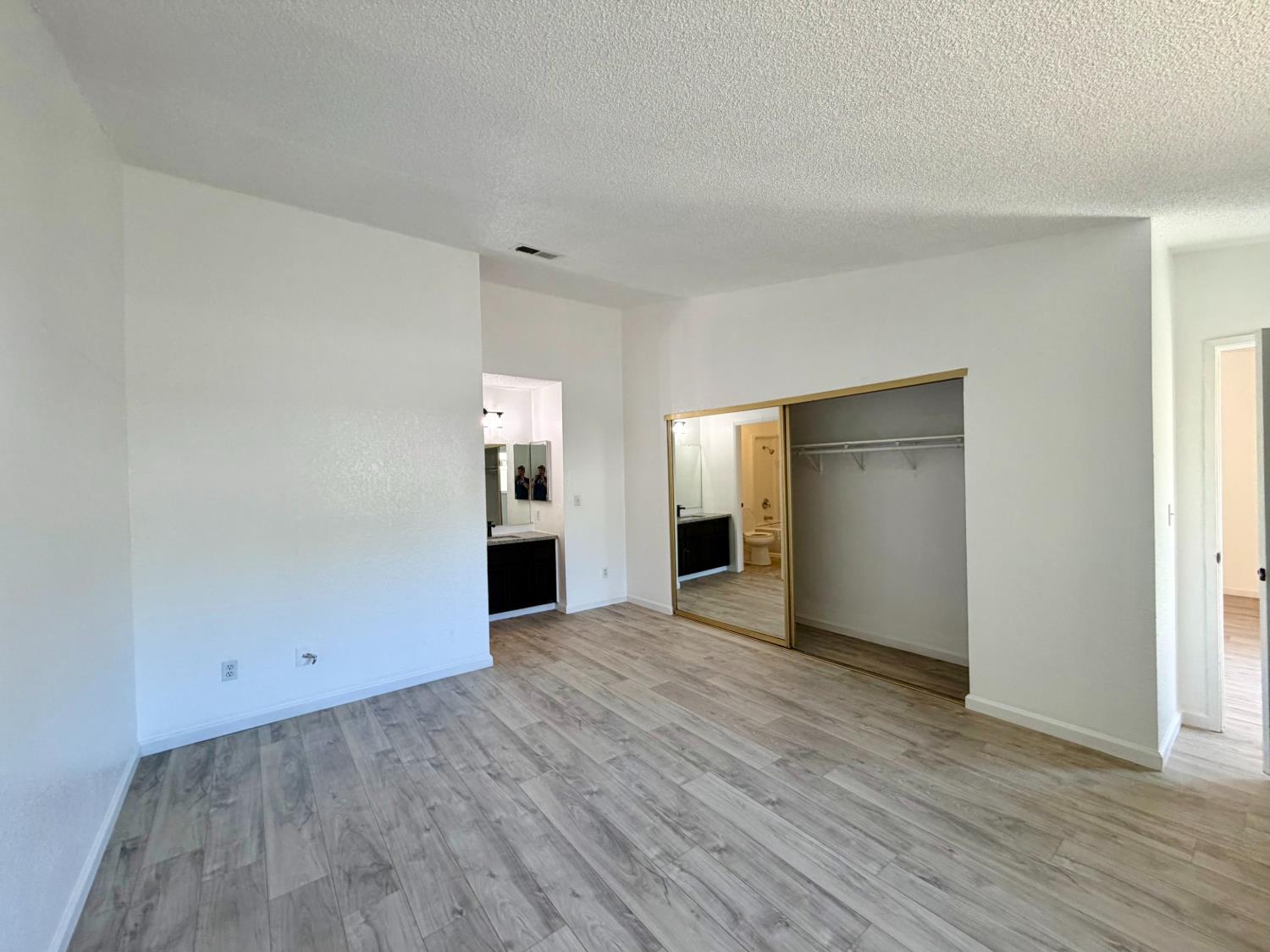 158 East Grant Line Road Tracy, CA 95376 - Photo 14 of 18