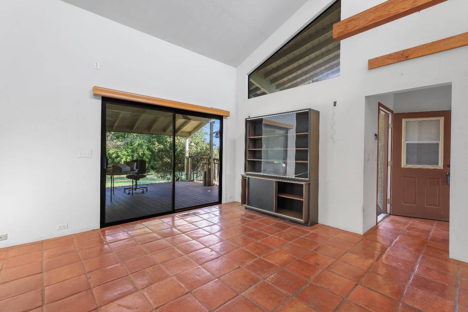 9537 Alta Mesa Road Wilton, CA 95693 - Photo 22 of 33 a view of an empty room with a window