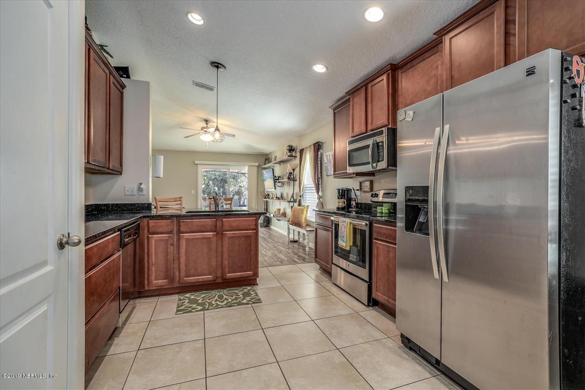 105 Fallen Timber Way St. Augustine, FL 32084 - Photo 7 of 22 06-Kitchen