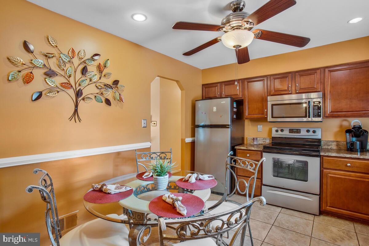 8926 Santeetlah Road Clinton, MD 20735 - Photo 13 of 45