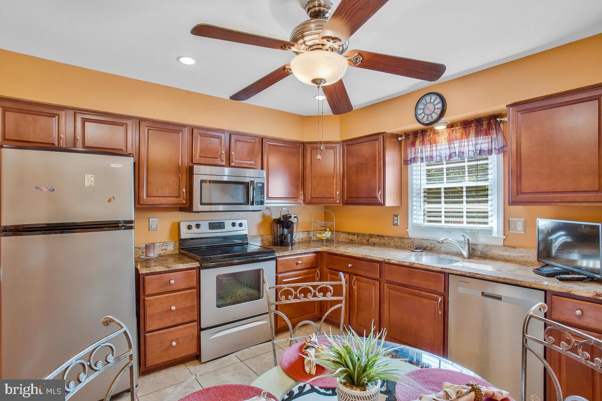 8926 Santeetlah Road Clinton, MD 20735 - Photo 14 of 45