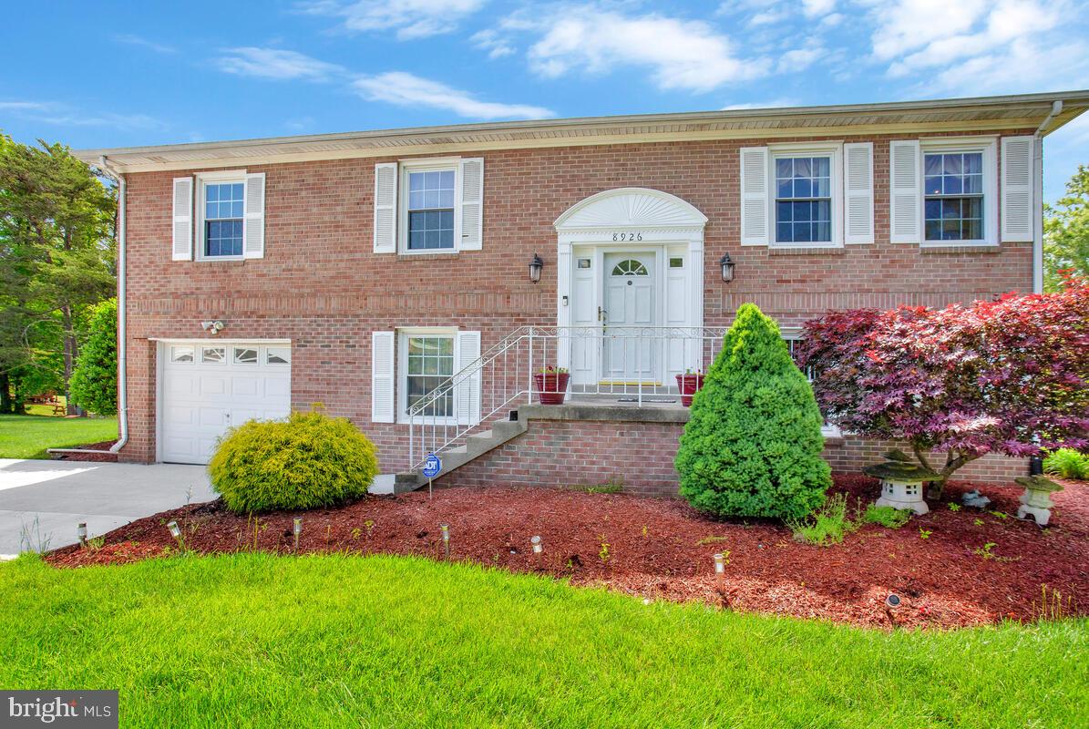 8926 Santeetlah Road Clinton, MD 20735 - Photo 5 of 45