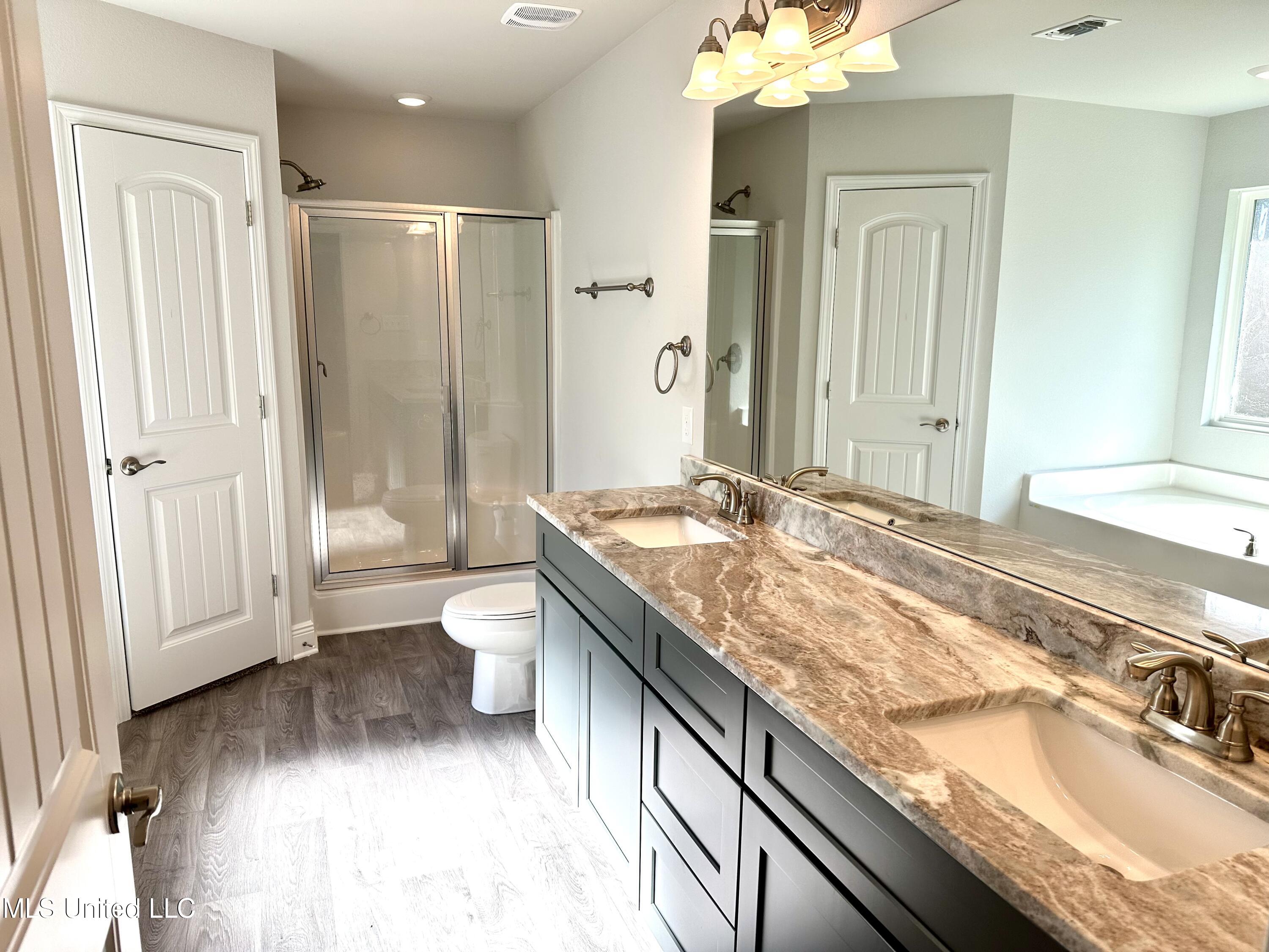 6211 Roxanne Way Biloxi, MS 39532 - Photo 31 of 62 IMG_0970