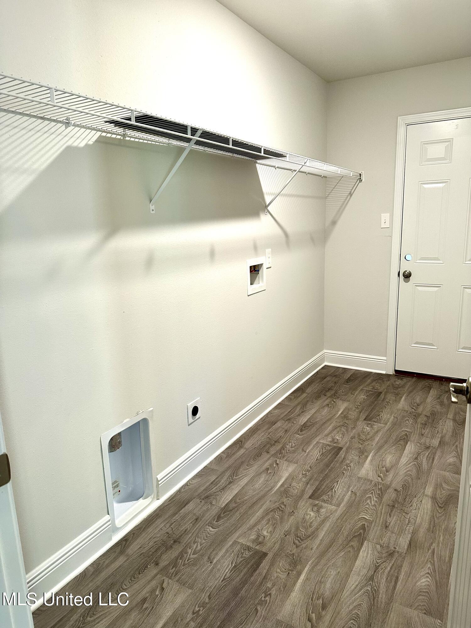 6211 Roxanne Way Biloxi, MS 39532 - Photo 37 of 62 IMG_0964