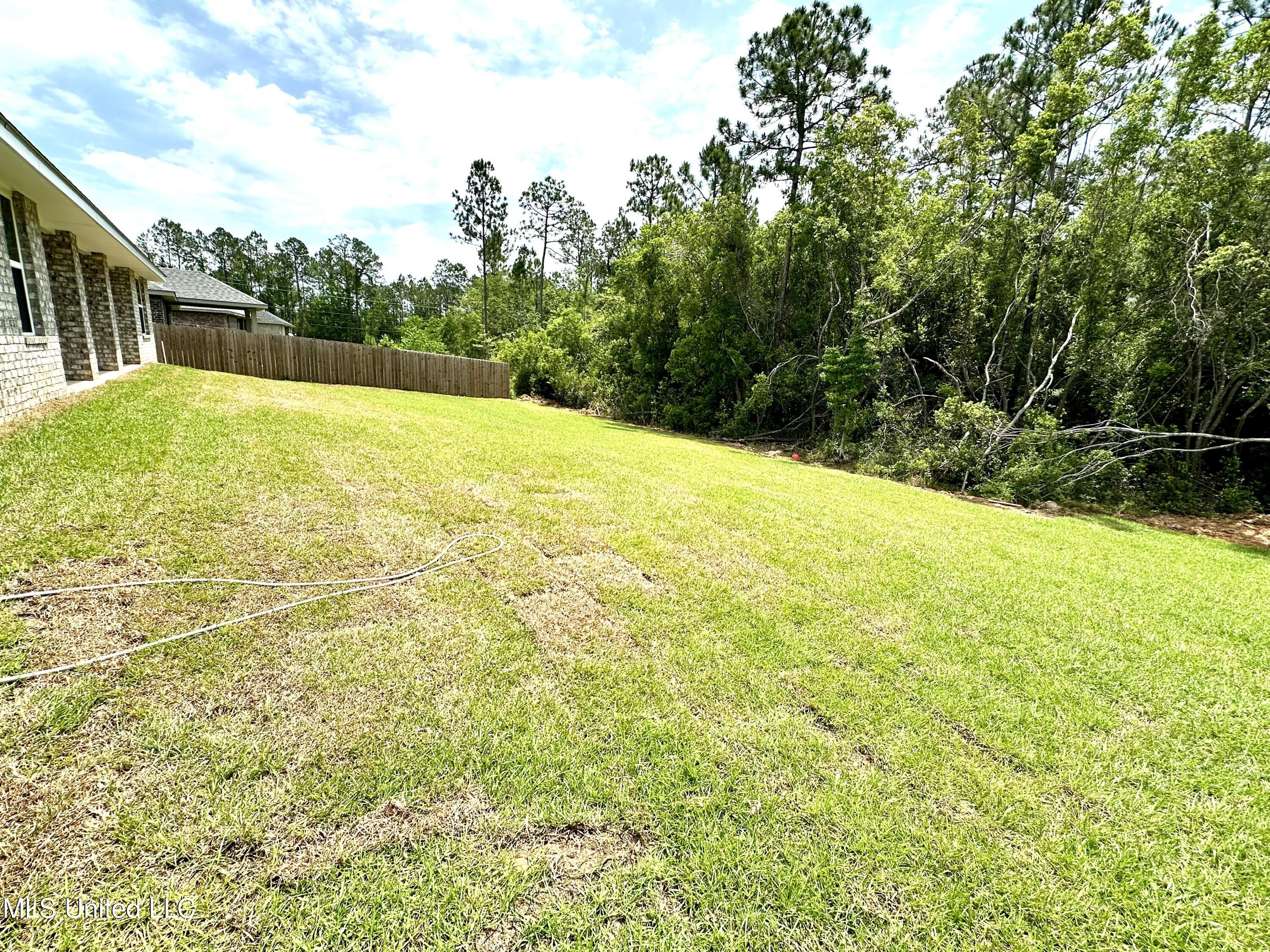 6211 Roxanne Way Biloxi, MS 39532 - Photo 61 of 62 IMG_1322